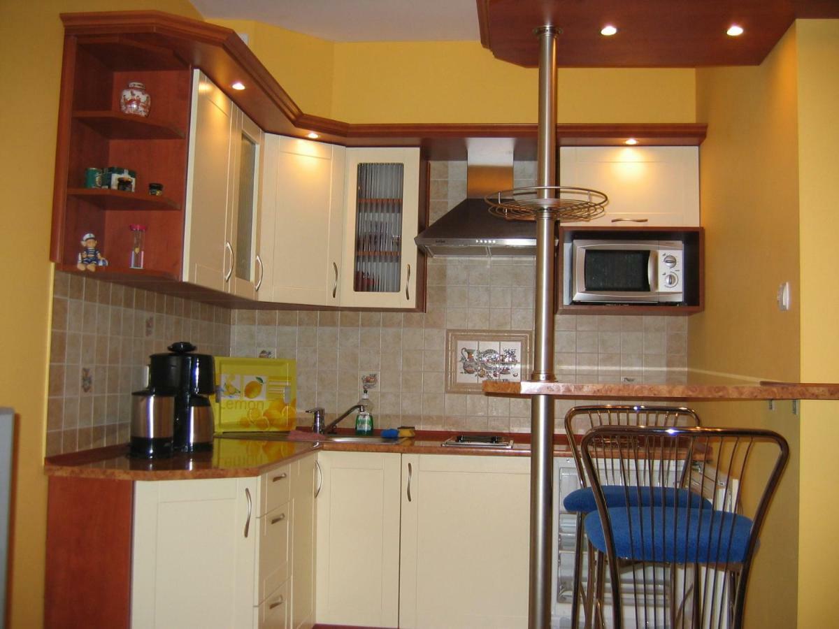 פוביירובו Apartment Jola מראה חיצוני תמונה
